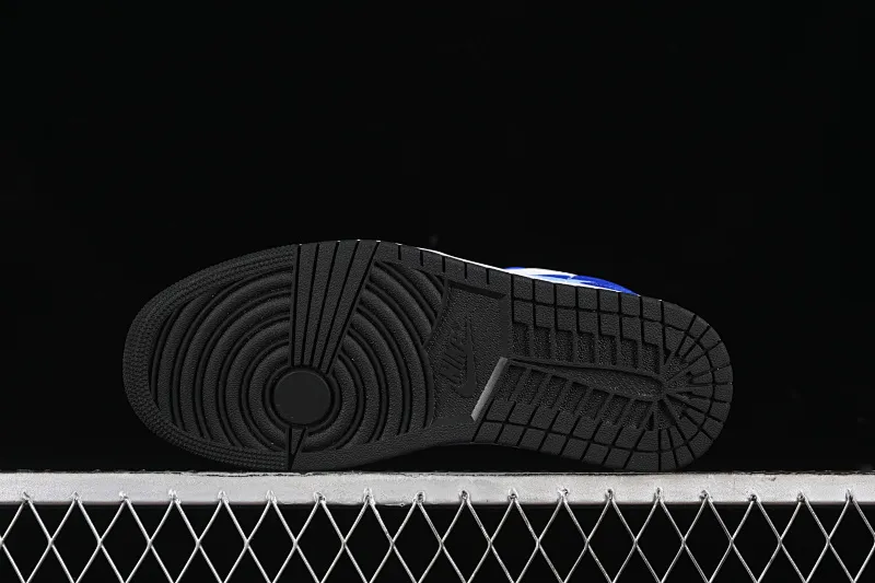 All categories Air Jordan Jordan series basketball shoes Air Jordan 1 Low Z version Air Jordan 1 Low AJ1 Joe 1 white and blue low-top retro basketball shoes 553558-124